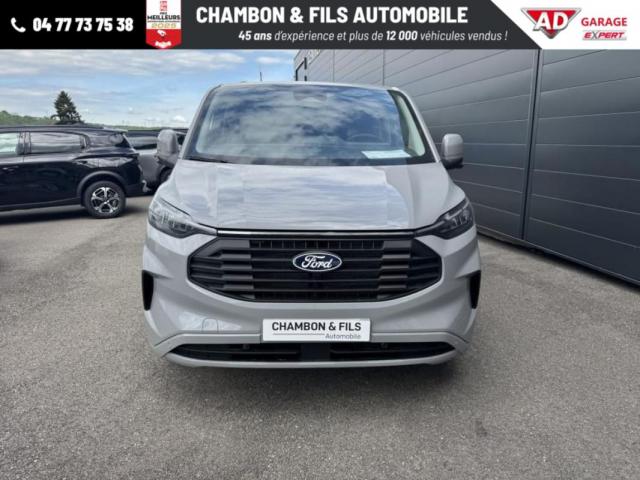 Ford Transit Custom image 3