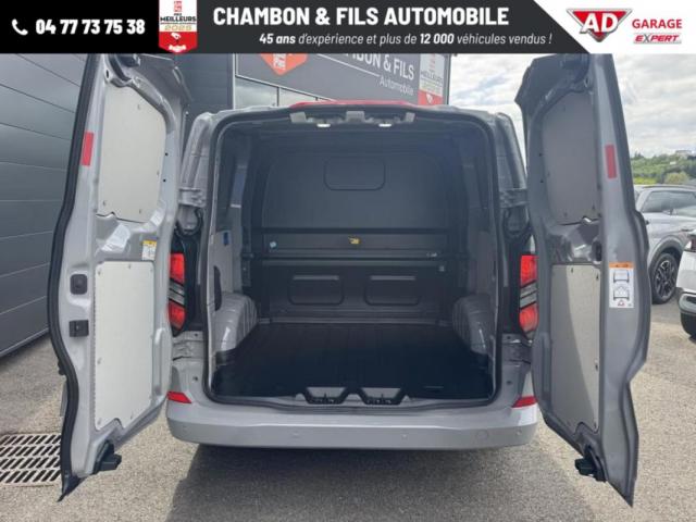 Ford Transit Custom image 1