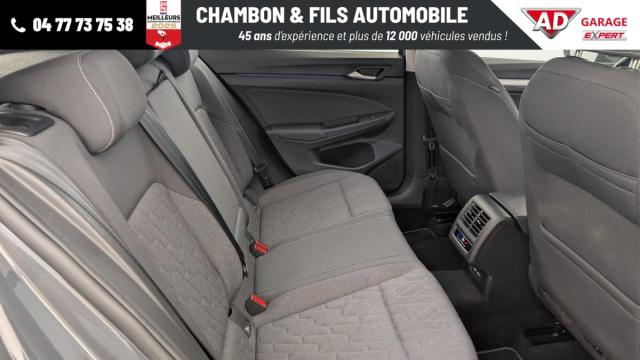 Volkswagen Golf image 9