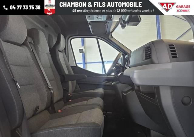 Renault Master image 9