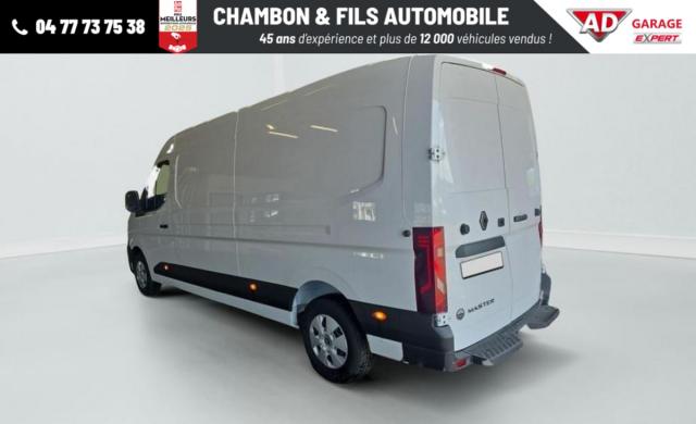 Renault Master image 9