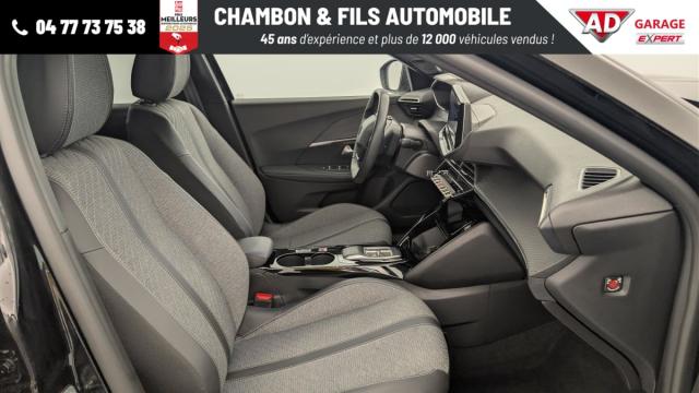 Peugeot 2008 image 8