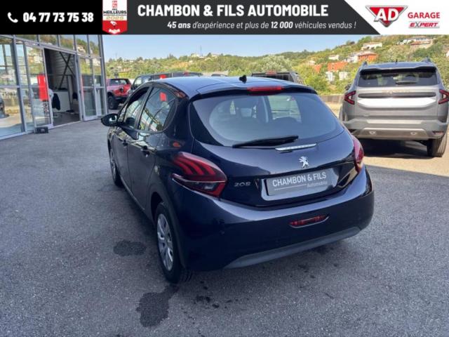 Peugeot 208 image 7