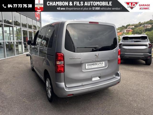 Peugeot Traveller image 9
