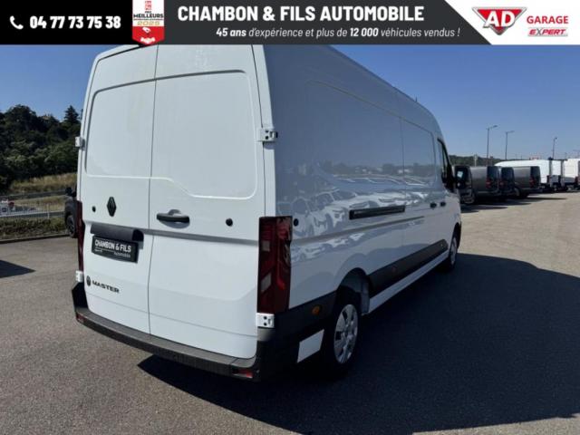 Renault Master image 8