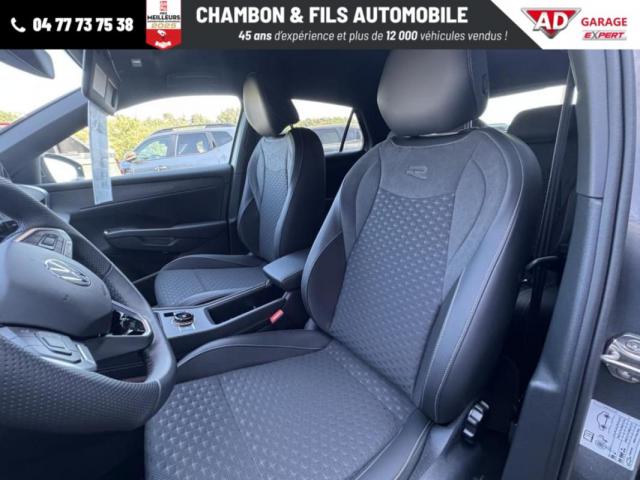 Volkswagen T-Roc image 4