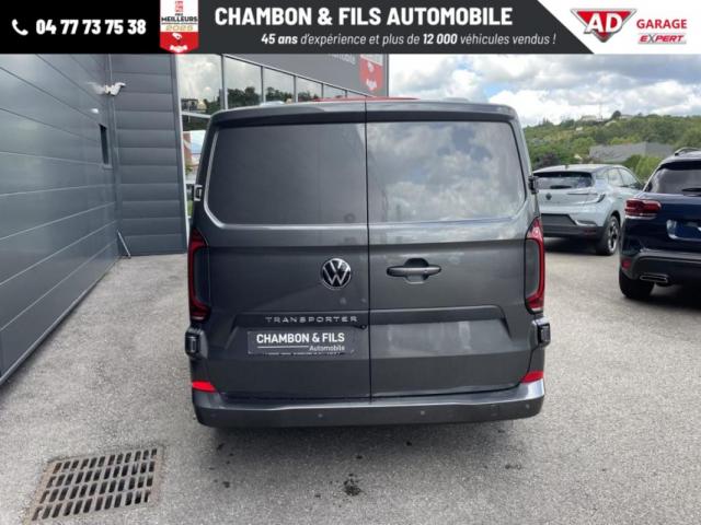 Volkswagen Transporter image 6