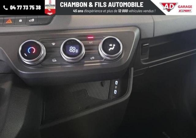 Renault Master image 1