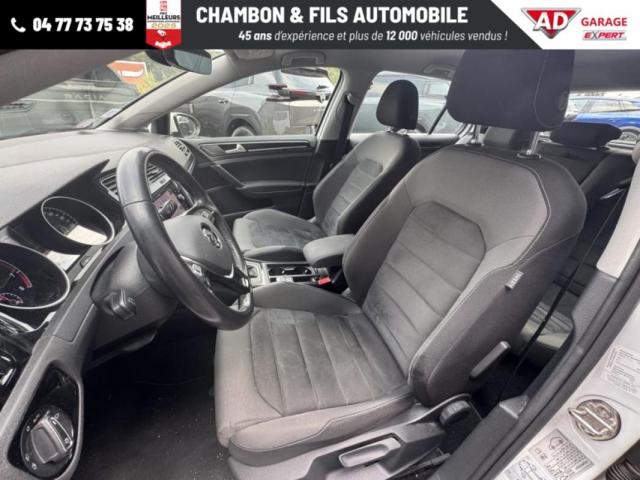 Volkswagen Golf image 9