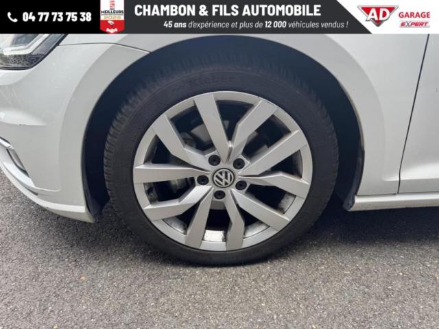 Volkswagen Golf image 8