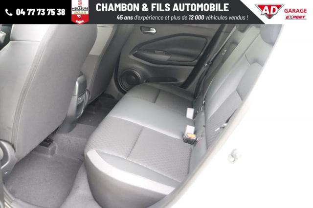 Nissan Juke image 8