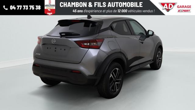 Nissan Juke image 9