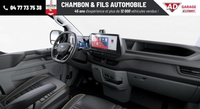 Ford Transit Custom image 3