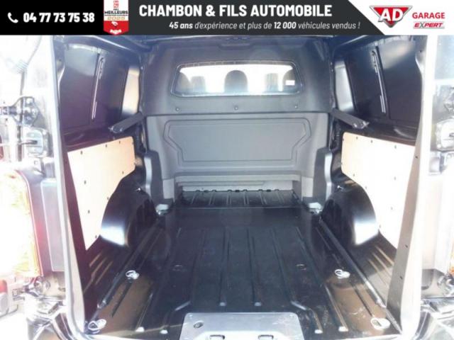 Peugeot Expert image 1