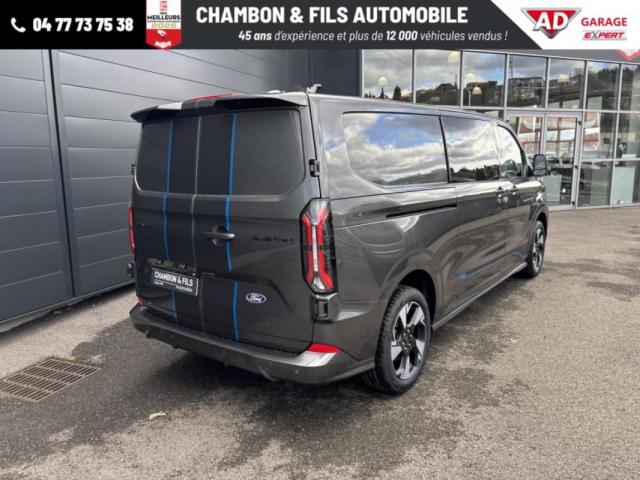 Ford Transit Custom image 4