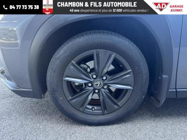 Lexus Ux image 4