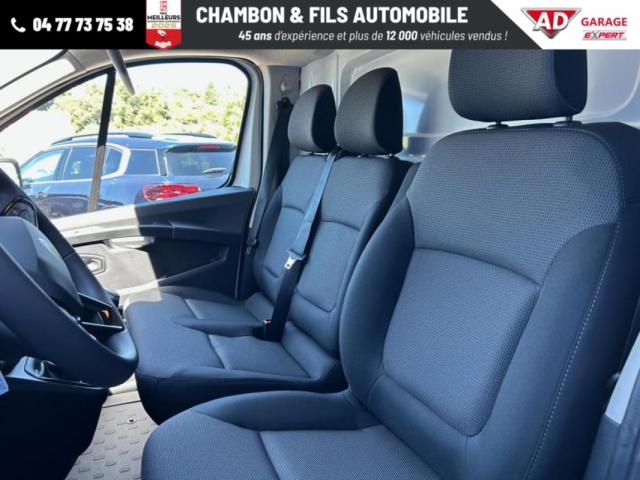 Renault Trafic image 8
