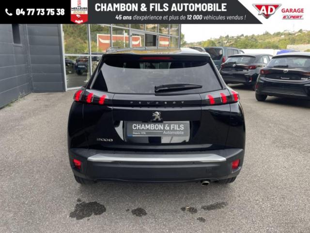 Peugeot 2008 image 8