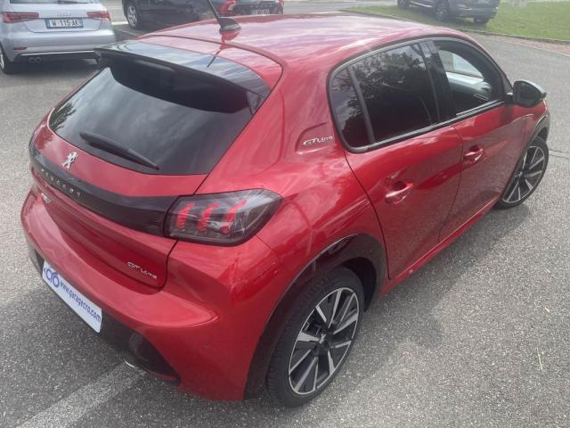 Peugeot 208 image 3