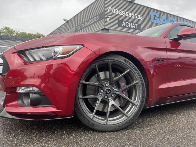 Ford Mustang image 5