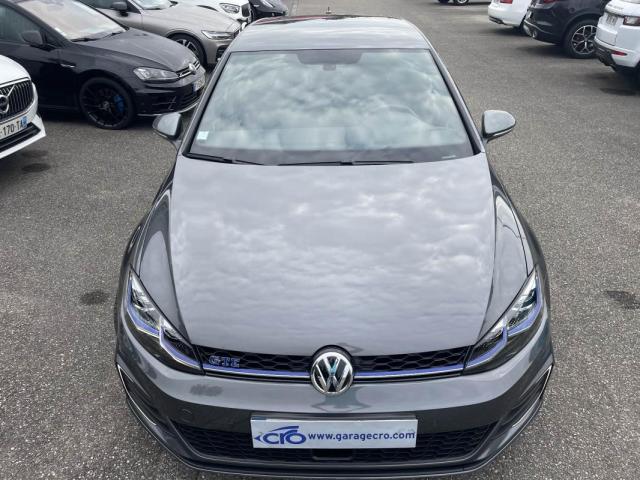Volkswagen Golf image 8