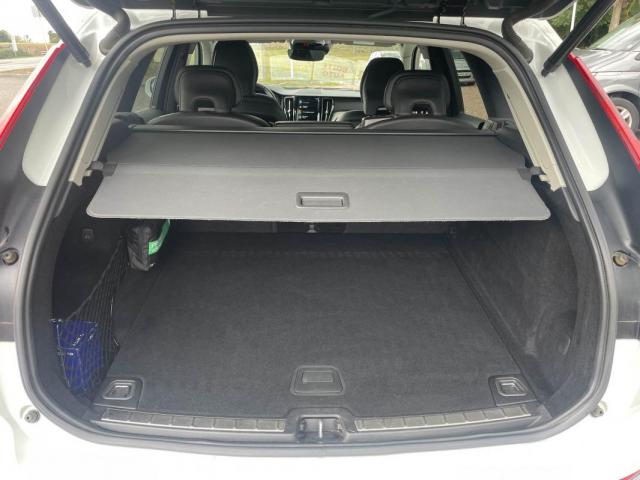 Volvo Xc60 image 1