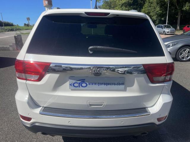 Jeep Cherokee image 4