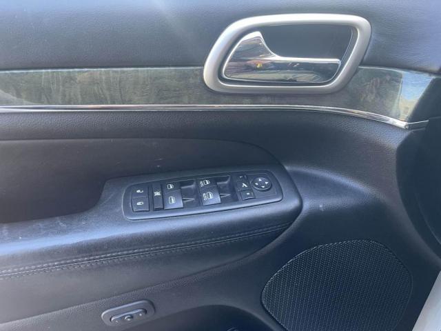 Jeep Cherokee image 6