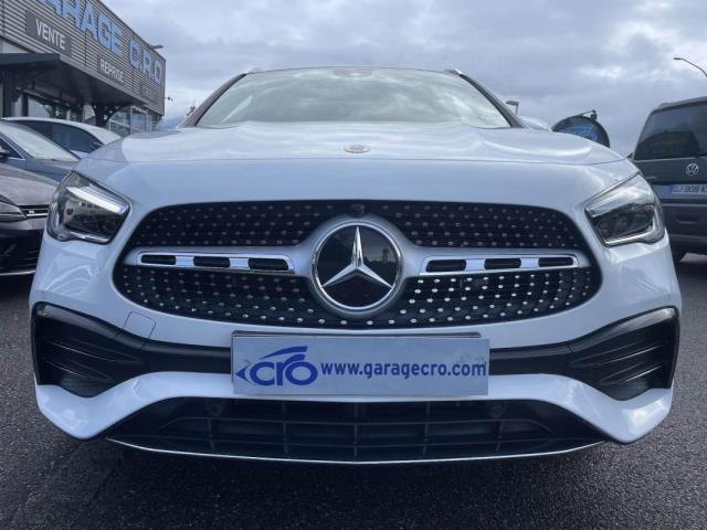 Mercedes Benz Gla image 9