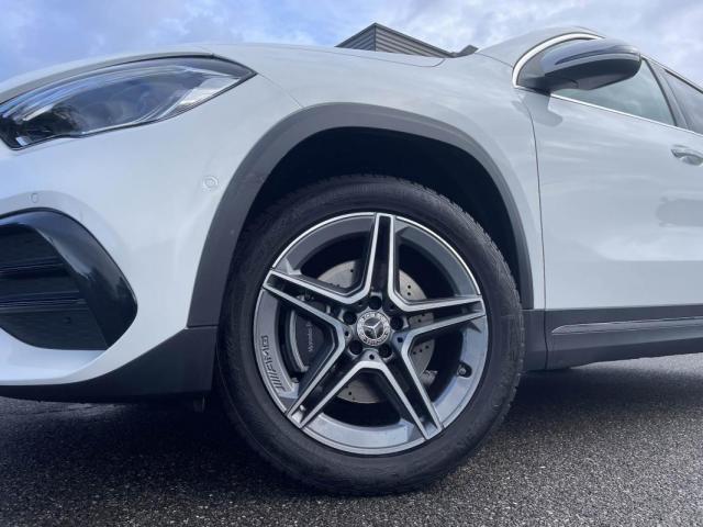 Mercedes Benz Gla image 7