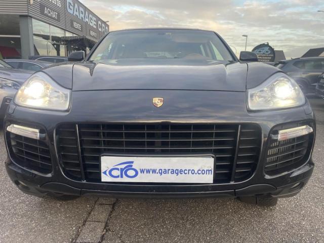 Porsche Cayenne image 9