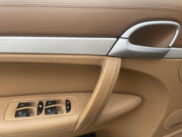 Porsche Cayenne image 4