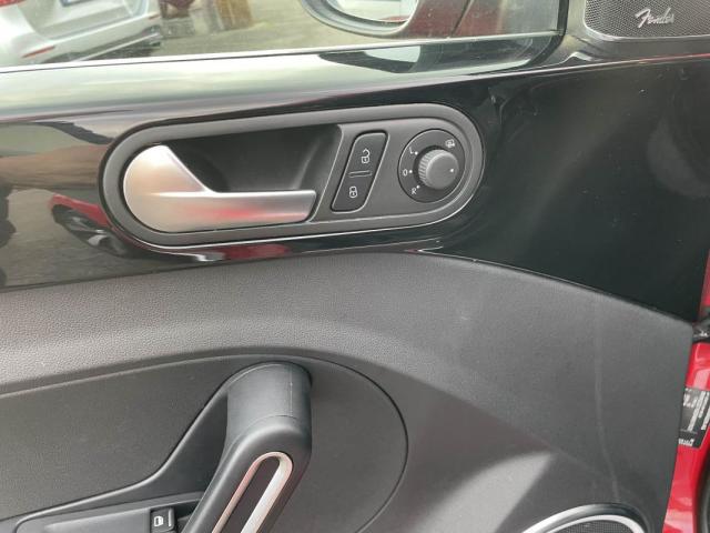 Volkswagen Beetle image 1