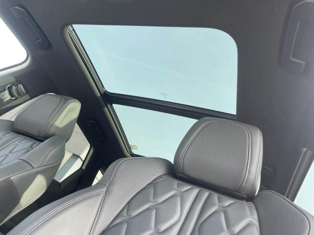 Peugeot 3008 image 2