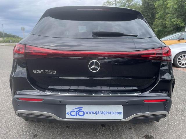 Mercedes Benz Eqa image 7