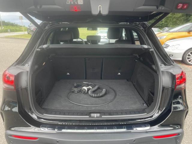 Mercedes Benz Eqa image 2