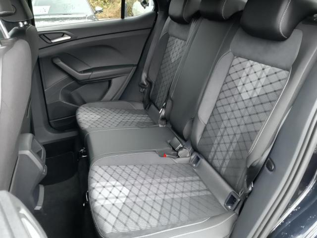 Volkswagen T-Cross image 2