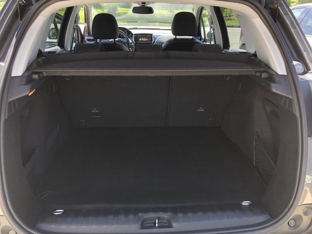 Peugeot 2008 image 2