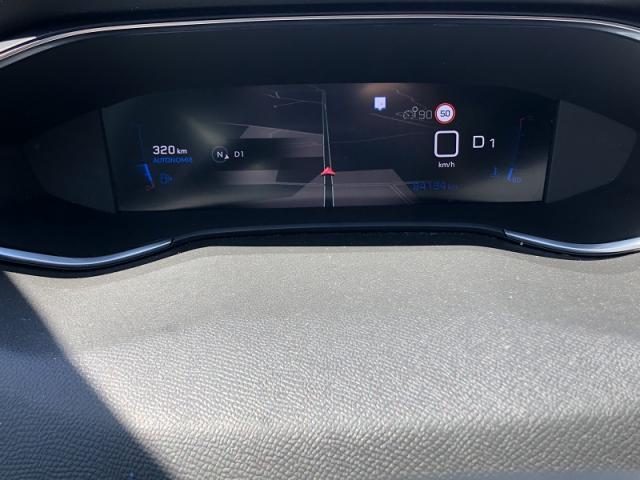 Peugeot 308 image 2
