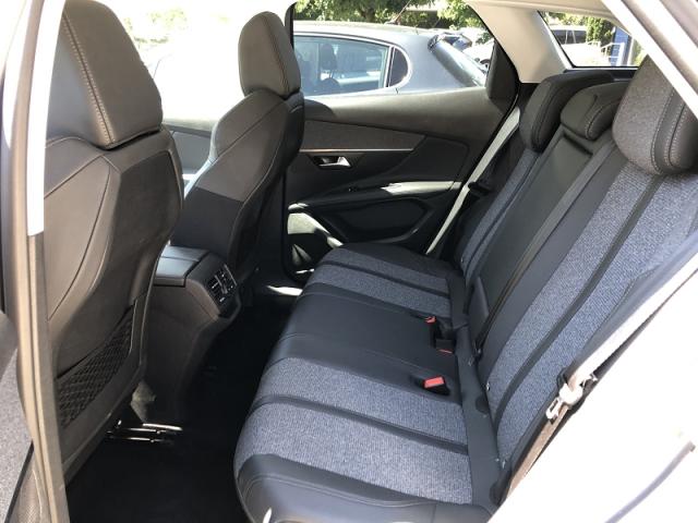 Peugeot 3008 image 4