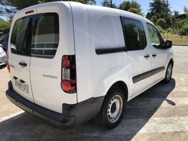 Peugeot Partner image 1