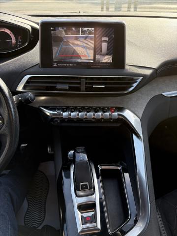 Peugeot 5008 image 4