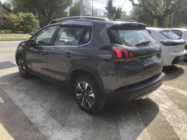 Peugeot 2008 image 2
