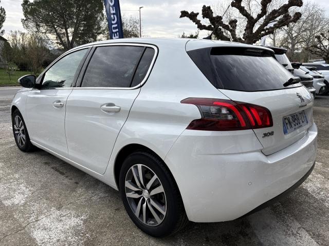 Peugeot 308 image 3