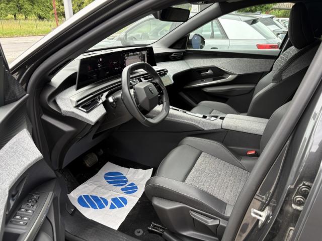 Peugeot 3008 image 3