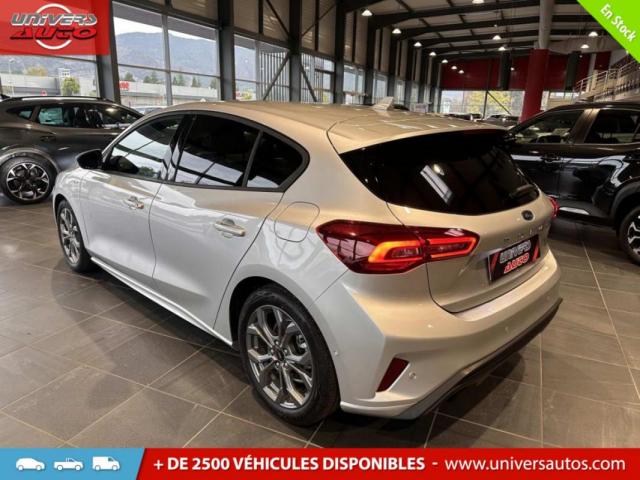 Ford Focus image 2