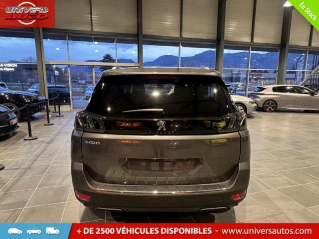 Peugeot 5008 image 9