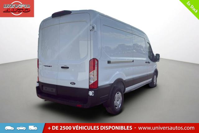 Ford Transit image 8