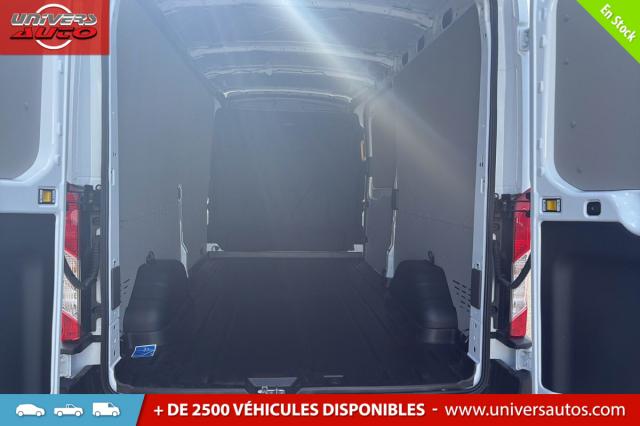 Ford Transit image 2
