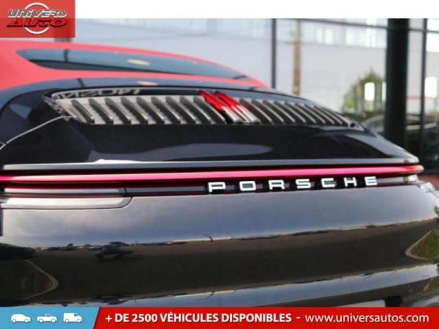 Porsche 911 image 4